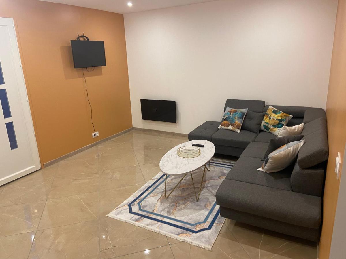 Appartement T3 Dans Une Villa Neuf Drap Exterior foto
